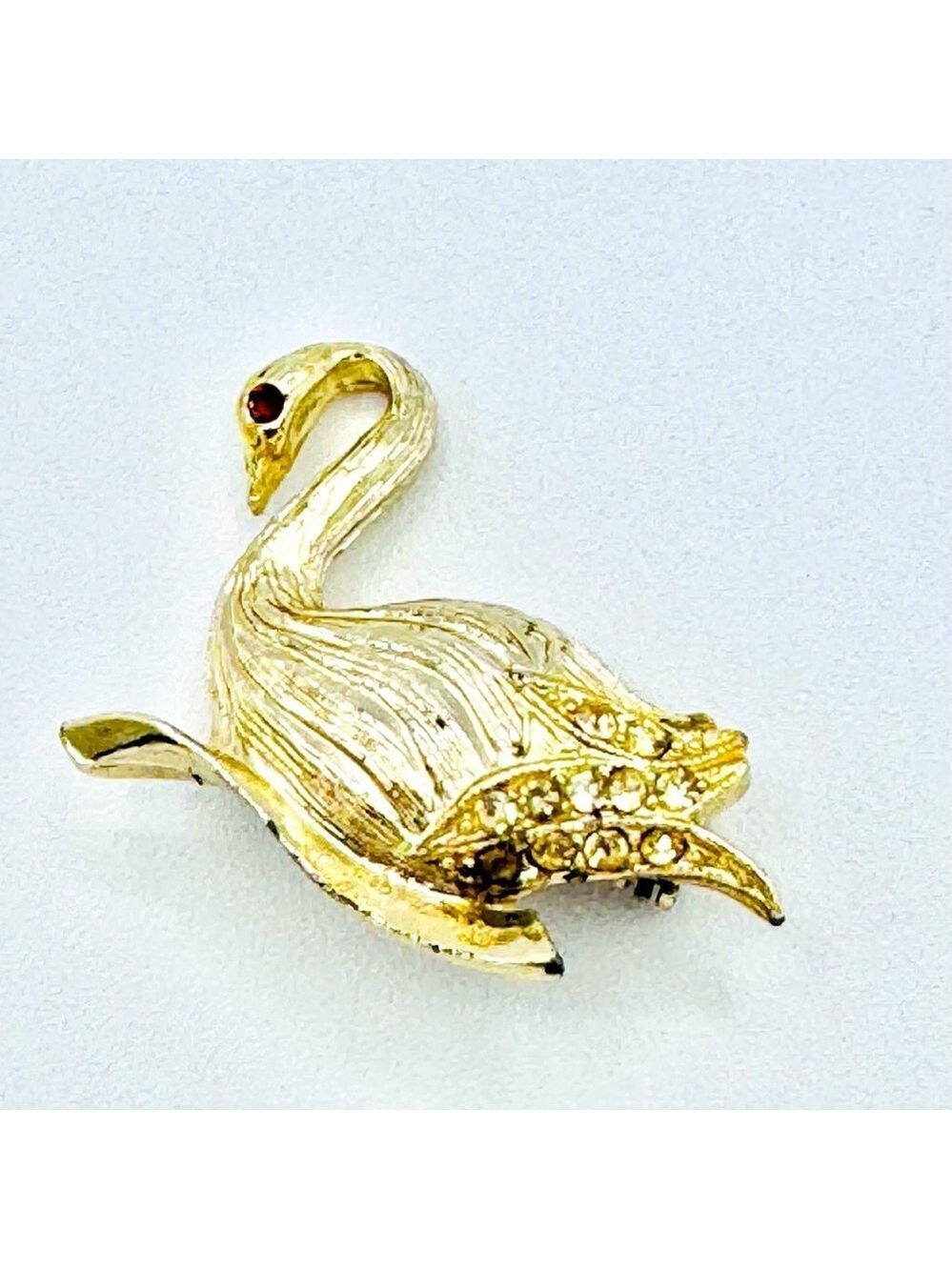 Vintage Gold-Tone Swan Brooch – Petite Rhinestone Accent Pin